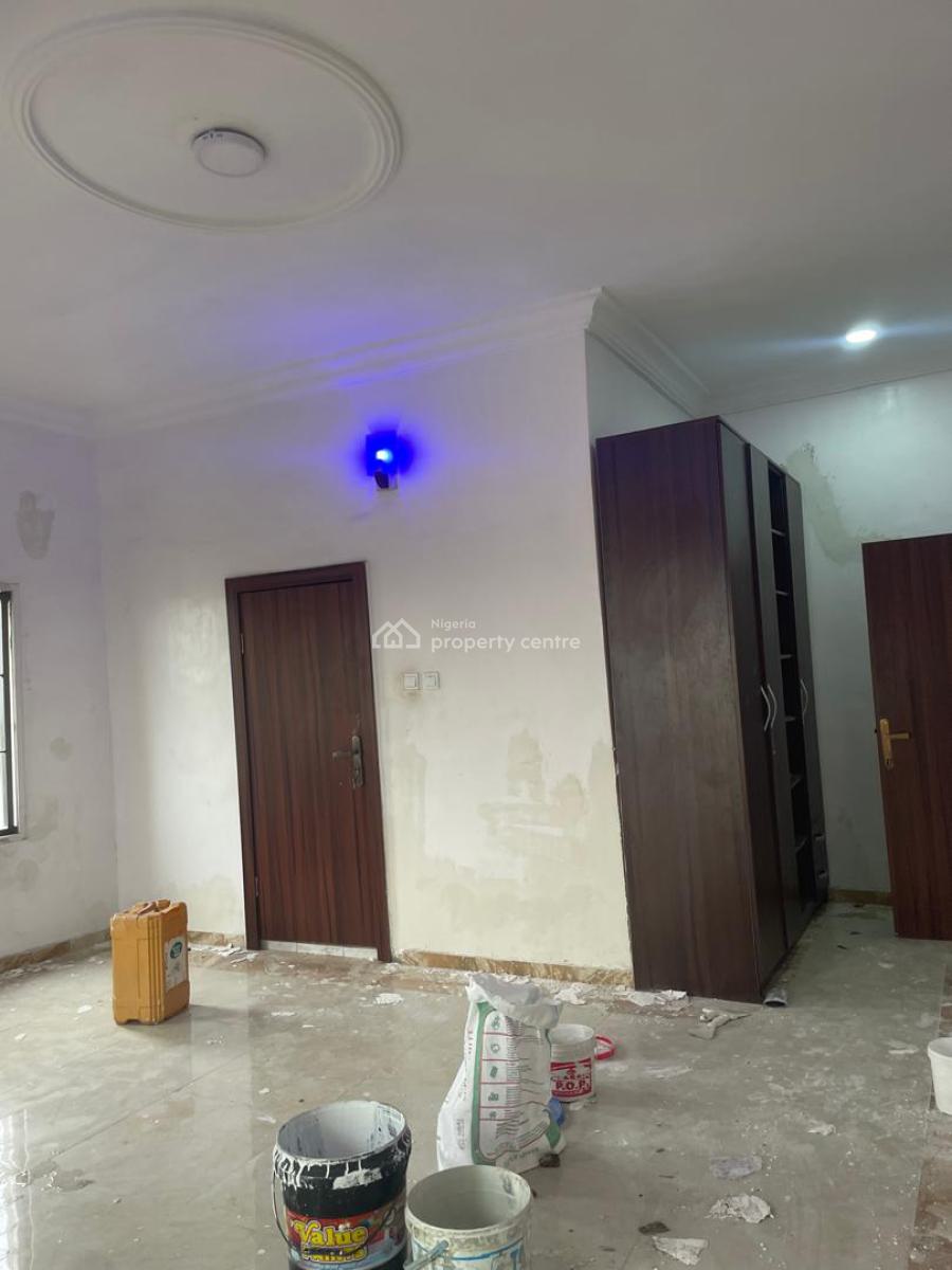 Newly Renovated and Serviced 2 Bedroom Flat, Paradise 3 Estate Chevron Drive Opposite Ebano Supermarket, Lekki, Lagos, Flat / Apartment for Rent