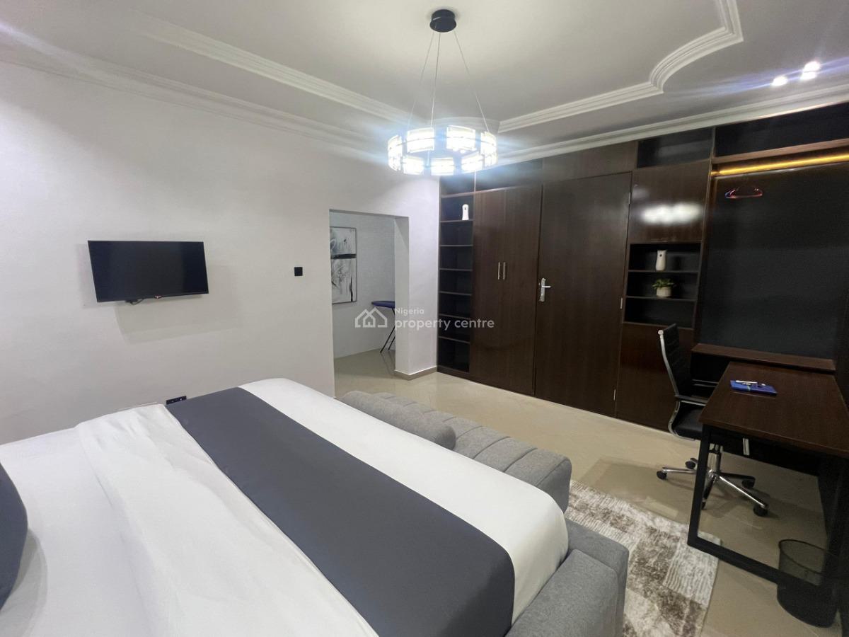 Luxury Beautifully Furnished One Bedroom Apartment, Oral Estate, Lekki, Lagos, Mini Flat (room and Parlour) Short Let