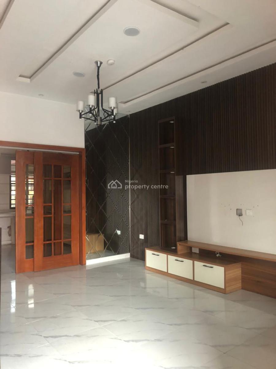Self Serviced 4 Bedroom Terrace Duplex, Ikota, Lekki, Lagos, Terraced Duplex for Rent