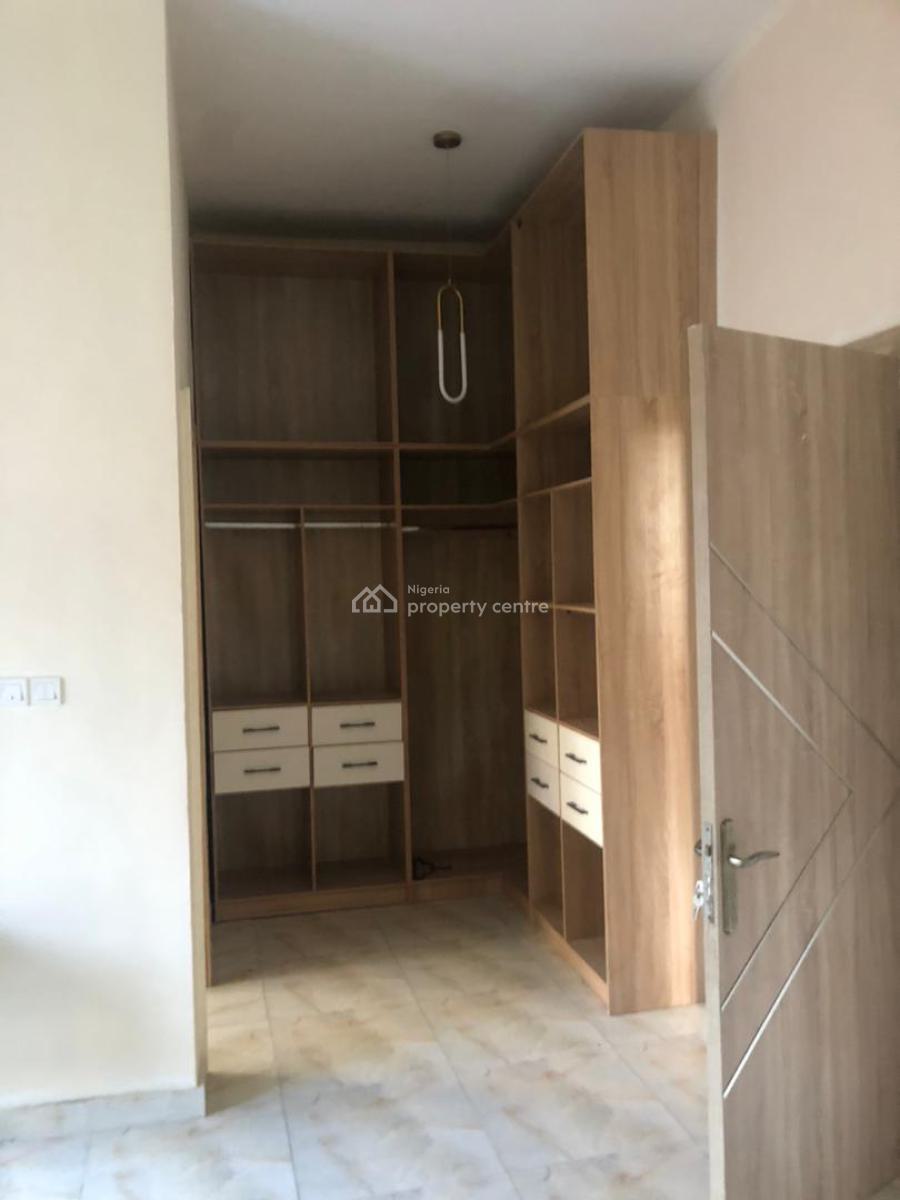 Self Serviced 4 Bedroom Terrace Duplex, Ikota, Lekki, Lagos, Terraced Duplex for Rent