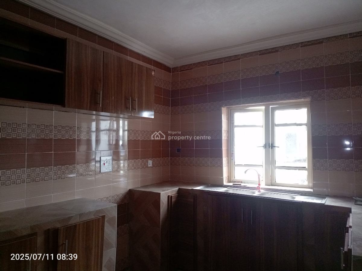 2 Bedroom Flat, Lekki Scheme 2, Lekki Phase 2, Lekki, Lagos, Flat / Apartment for Rent