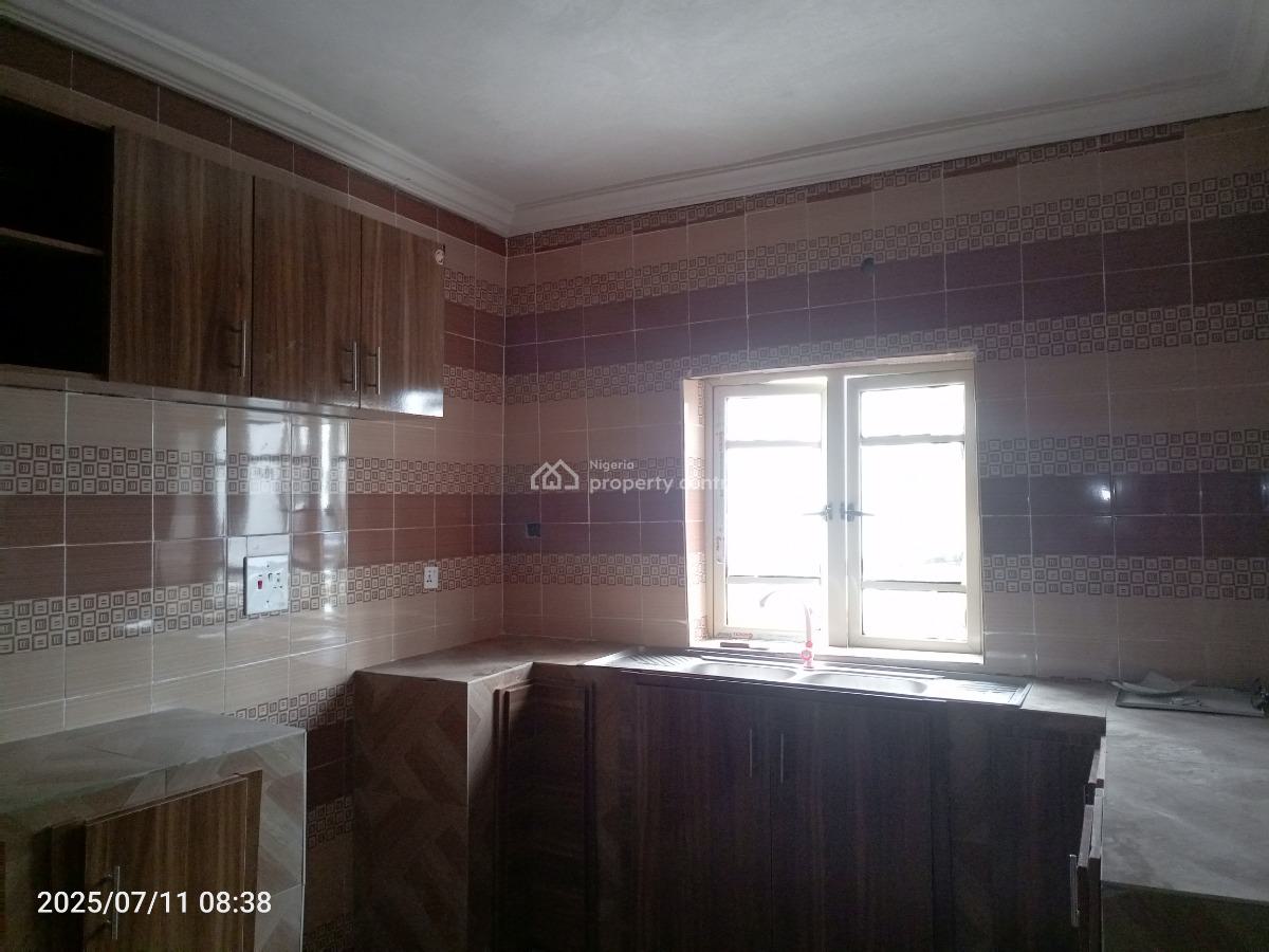2 Bedroom Flat, Lekki Scheme 2, Lekki Phase 2, Lekki, Lagos, Flat / Apartment for Rent