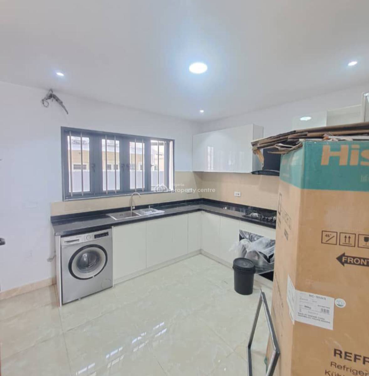 10 Units of Tastefully Built 4-bedroom Terrace Duplex for Ren, Lekki Phase 1, Lekki, Lagos, Terraced Duplex for Rent