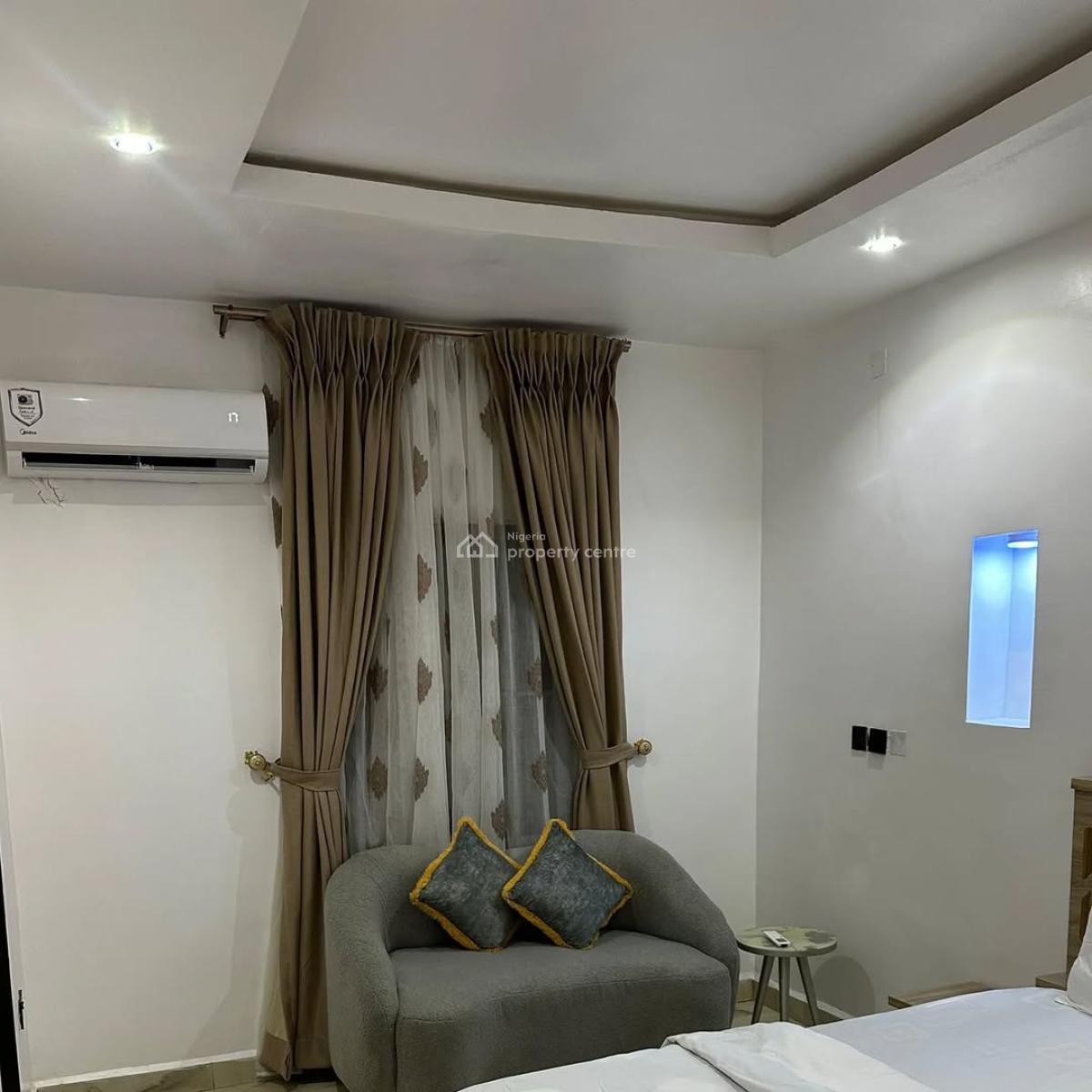 Luxurious 2 Apartment with an Ample Space, Lumen City Estate, Wuye, Abuja, Flat / Apartment Short Let
