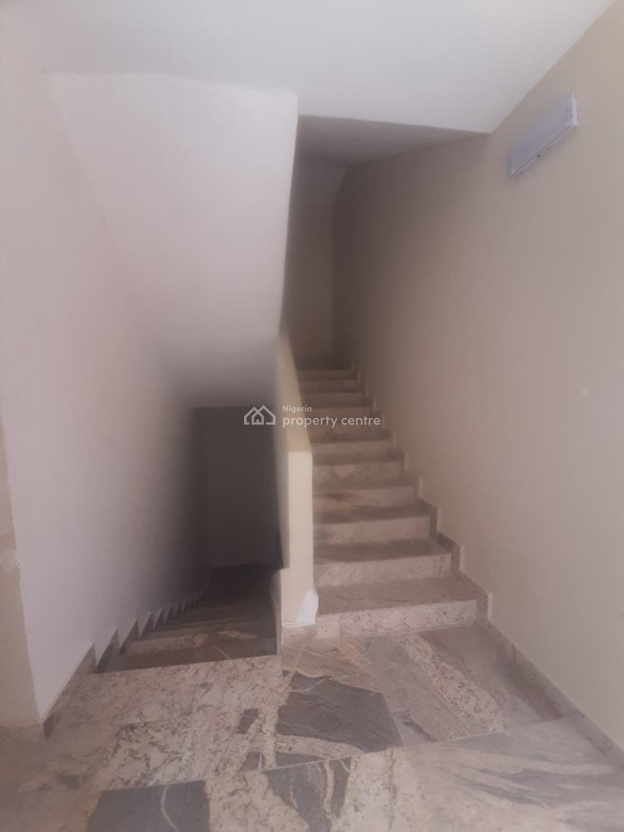 Newly Built and Serviced with 24/7 Power Supply 2 Bedroom En-suite Fla, Victoria Island (vi), Lagos, Flat / Apartment for Rent