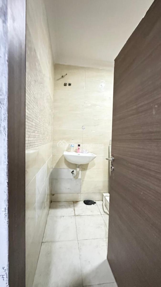 Massive Studio Apartment, Chevron, Lekki, Lagos, Self Contain (single Rooms) for Rent