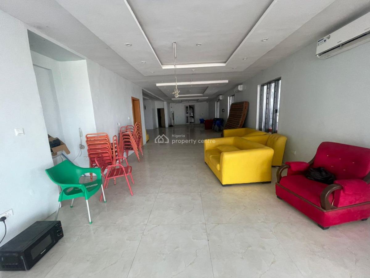 Commercial Building in a Serene Neighbourhood, Lekki Phase 1, Lekki, Lagos, Semi-detached Duplex for Rent