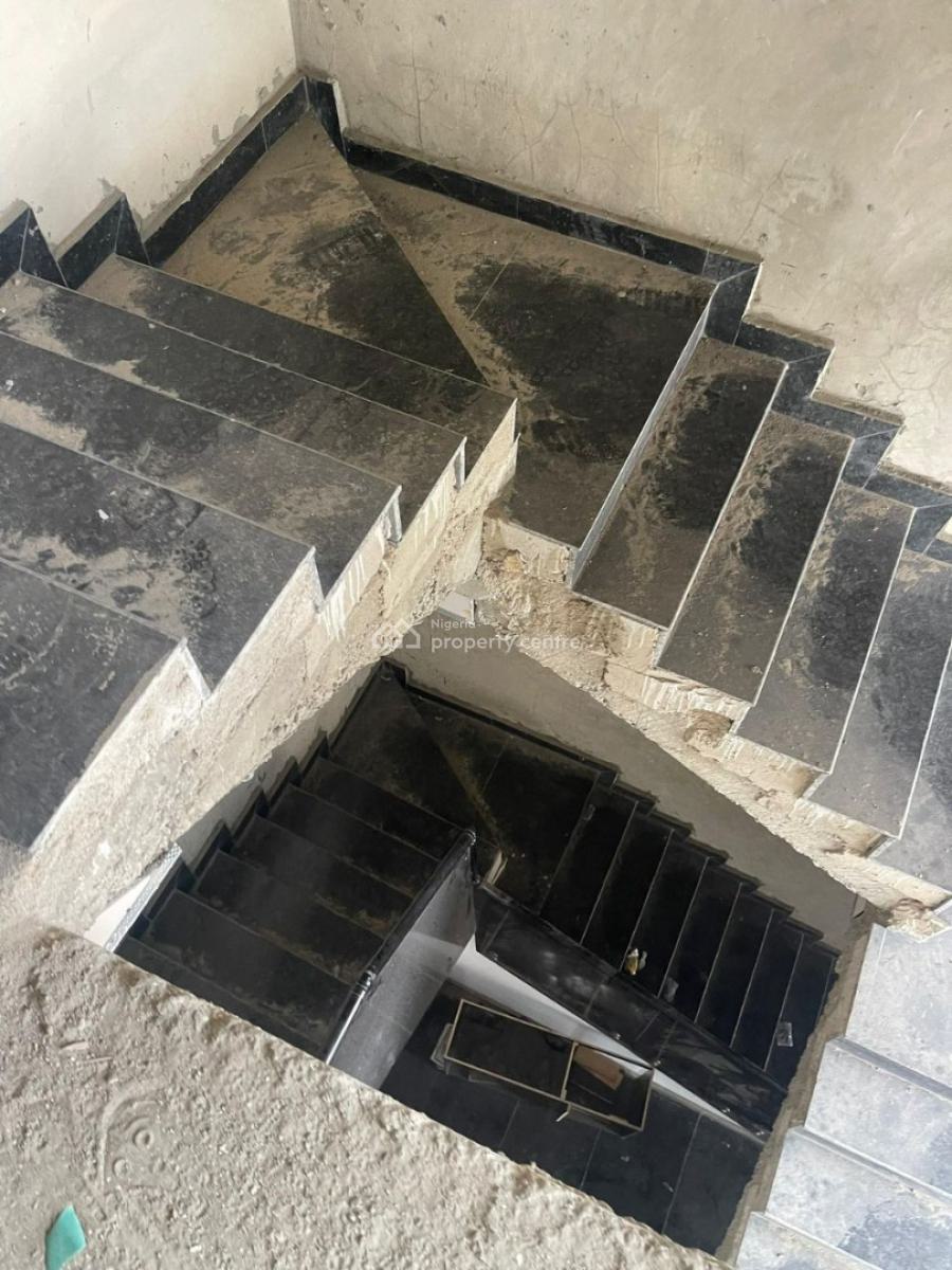 Commercial Building in a Serene Neighbourhood, Lekki Phase 1, Lekki, Lagos, Semi-detached Duplex for Rent