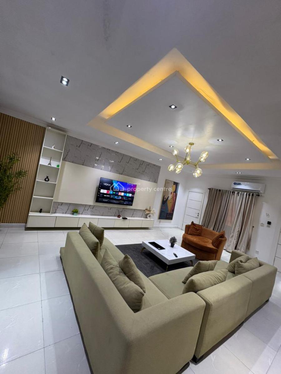 Luxury 3 Bedrooms with Pool and Snooker Board, Lekki, Lagos, Flat / Apartment Short Let