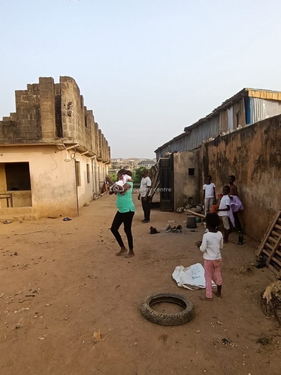 4bedroom  Flat+2bedroom +, Iyana Ipaja, Ipaja, Lagos, Block of Flats for Sale