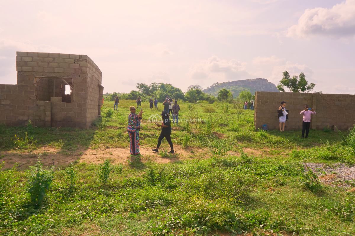 Land Facing The Expressway, Moniya - Ibadan Expressway, Ibadan, Oyo, Commercial Land for Sale