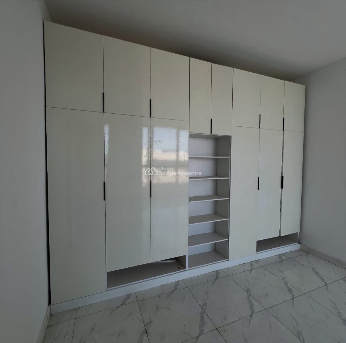 Luxury 2 Bedroom Apartments, Agungi, Lekki, Lagos, Flat / Apartment for Sale