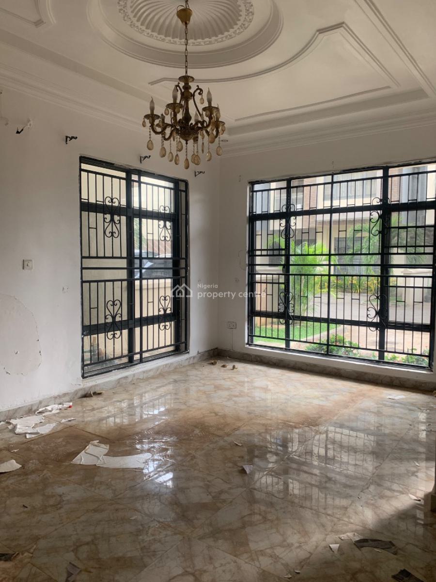 Fully Serviced 4 Bedroom Terraced Duplex with Bq, Osapa, Lekki, Lagos, Terraced Duplex for Rent