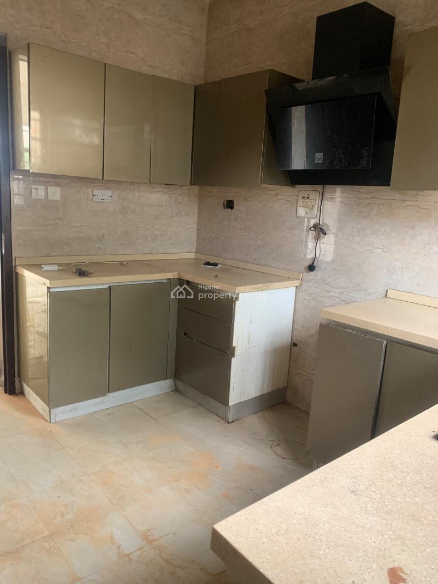 Fully Serviced 4 Bedroom Terraced Duplex with Bq, Osapa, Lekki, Lagos, Terraced Duplex for Rent