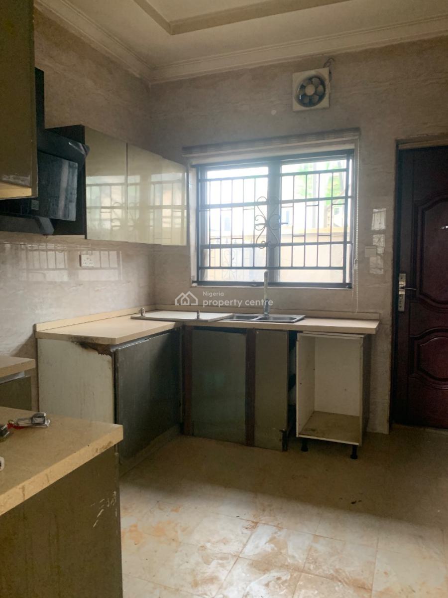 Fully Serviced 4 Bedroom Terraced Duplex with Bq, Osapa, Lekki, Lagos, Terraced Duplex for Rent