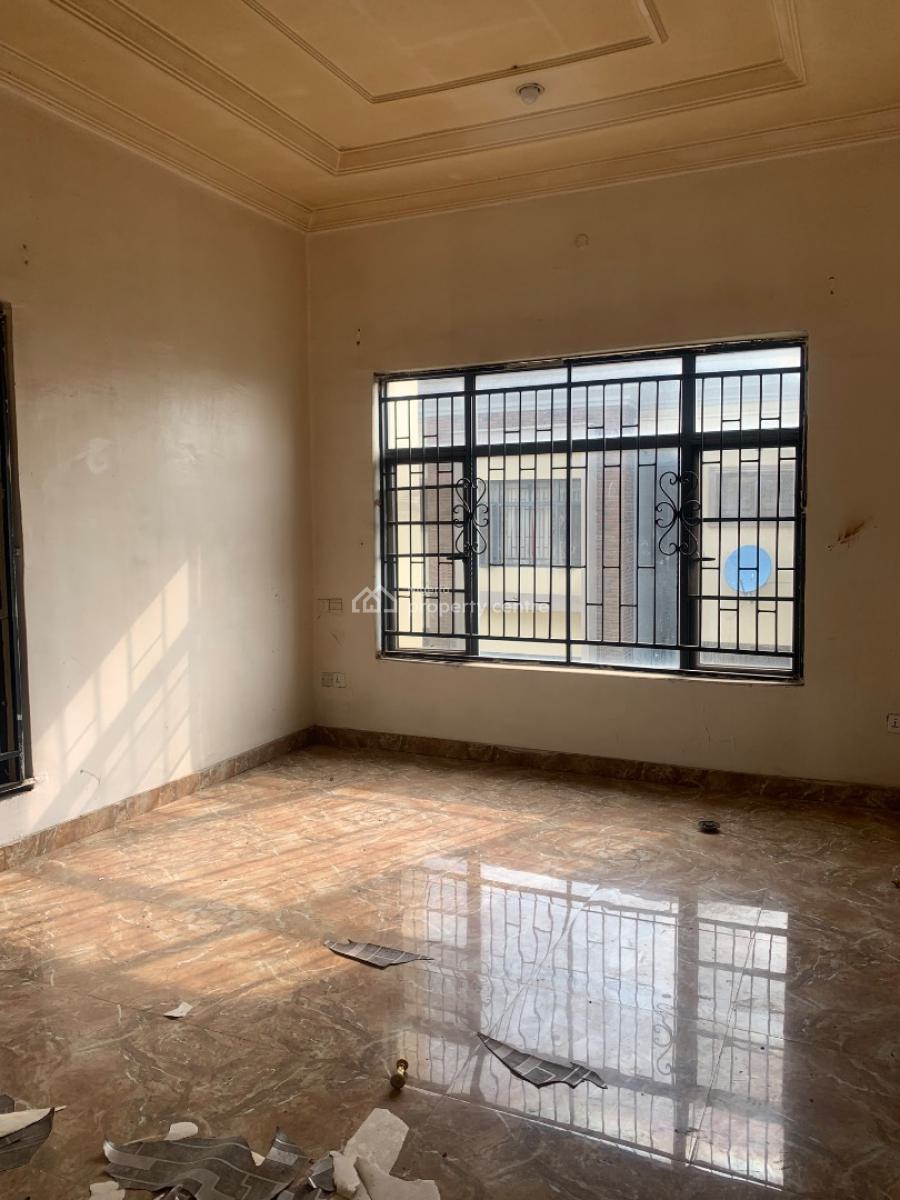 Fully Serviced 4 Bedroom Terraced Duplex with Bq, Osapa, Lekki, Lagos, Terraced Duplex for Rent