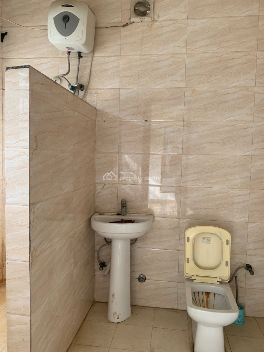 Fully Serviced 4 Bedroom Terraced Duplex with Bq, Osapa, Lekki, Lagos, Terraced Duplex for Rent