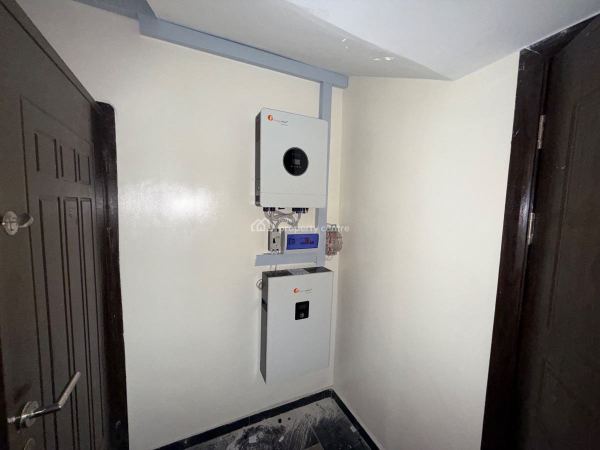 Spacious 2 Bedroom Penthouse with a Bq, Off Admiralty Way, Lekki Phase 1, Lekki, Lagos, Flat / Apartment for Rent