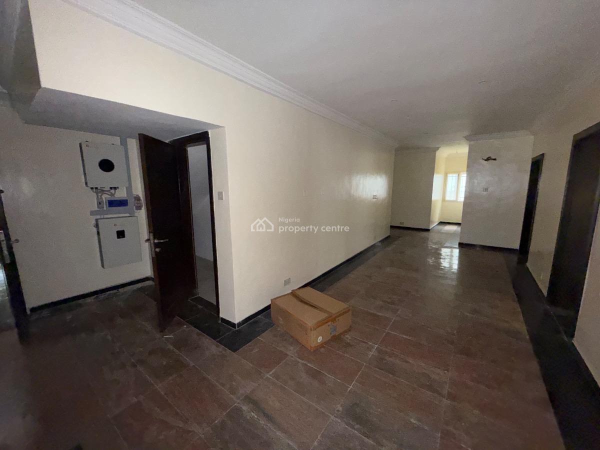 Spacious 2 Bedroom Penthouse with a Bq, Off Admiralty Way, Lekki Phase 1, Lekki, Lagos, Flat / Apartment for Rent