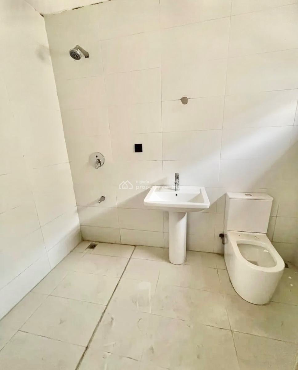 Well Built Fully Serviced 5 Bedrooms Detached Duplex with Bq, Chevron, Lekki, Lagos, Detached Duplex for Rent
