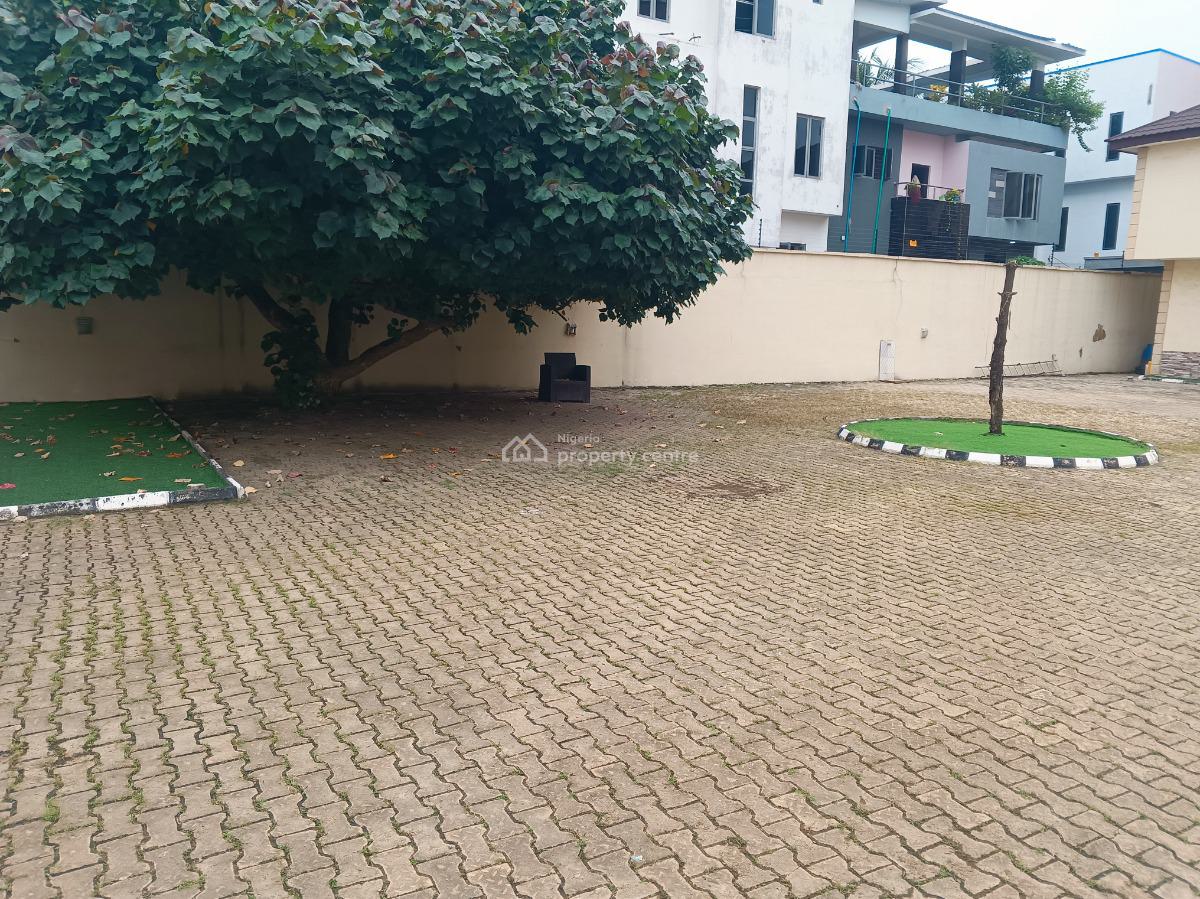 Fantastic 300sqm Half Plot Land, Atlantic View Estate, Alpha Beach Road, New Road Bus-stop, Igbo Efon, Lekki, Lagos, Residential Land for Sale