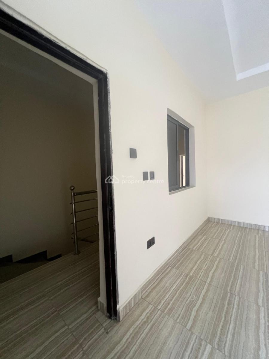 4 Bedrooms Duplex, Maya Hills Estate, Guzape District, Abuja, Terraced Duplex for Sale