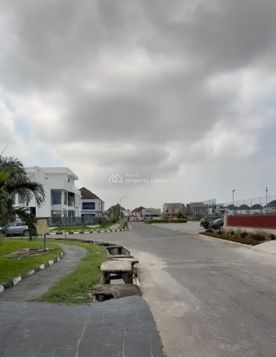 Land Measuring 615sqm, Pinnock Beach Estate, Osapa, Lekki, Lagos, Residential Land for Sale