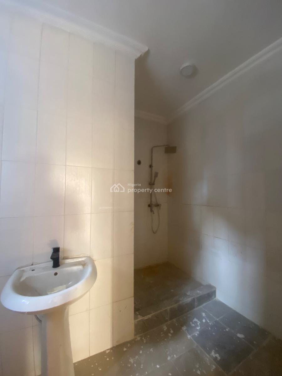 Well Renovated 3 Bedroom with Constant Light in Secured Environment, Off Mobile Road, Ilaje, Ajah, Lagos, Flat / Apartment for Rent
