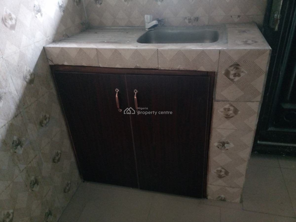 a Spacious and All En-suite Two Bedroom Flat in a Wonderful Location, Off The Alagbole - Akute Road, Ojodu, Lagos, Flat / Apartment for Rent