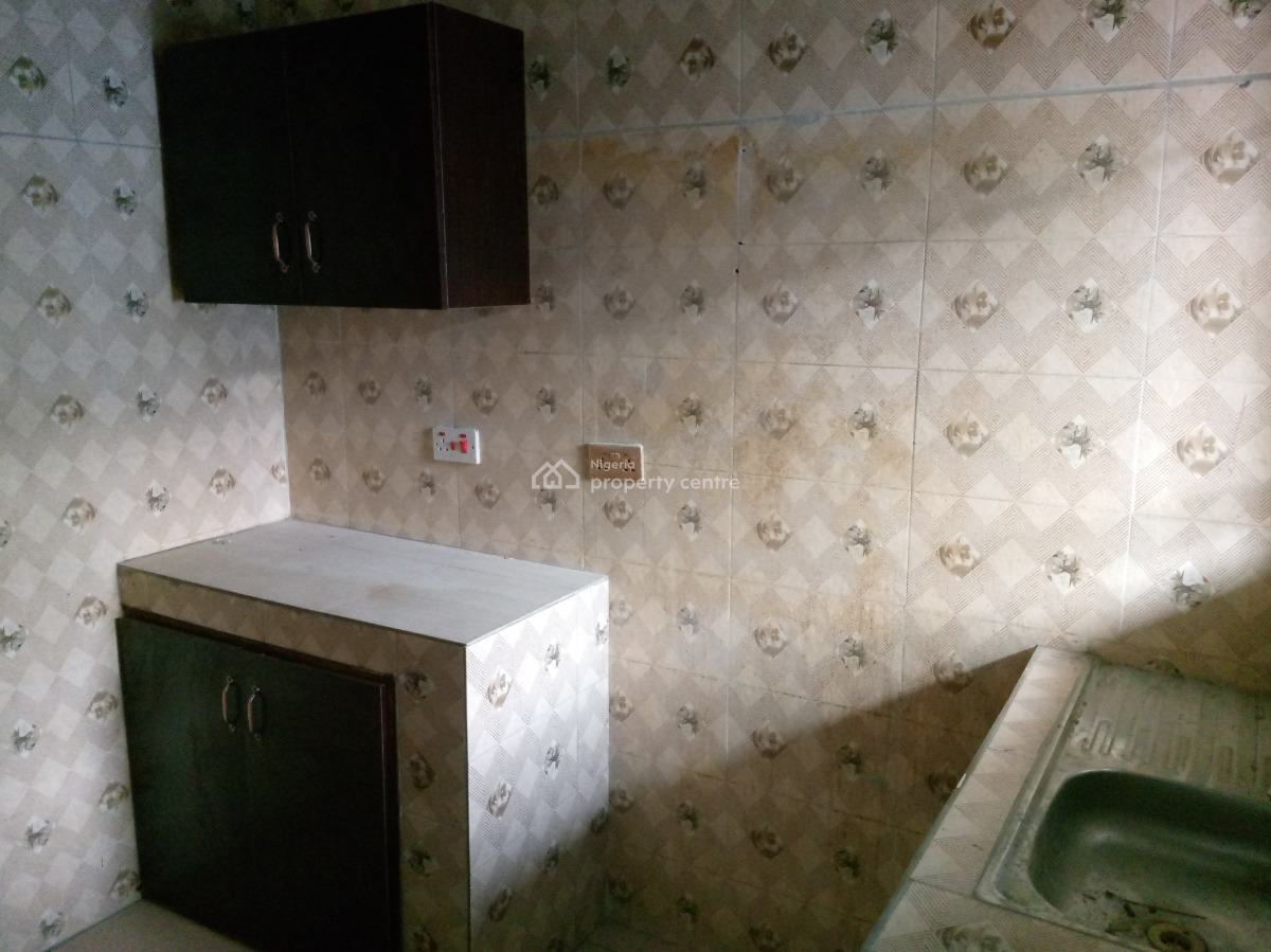 a Spacious and All En-suite Two Bedroom Flat in a Wonderful Location, Off The Alagbole - Akute Road, Ojodu, Lagos, Flat / Apartment for Rent