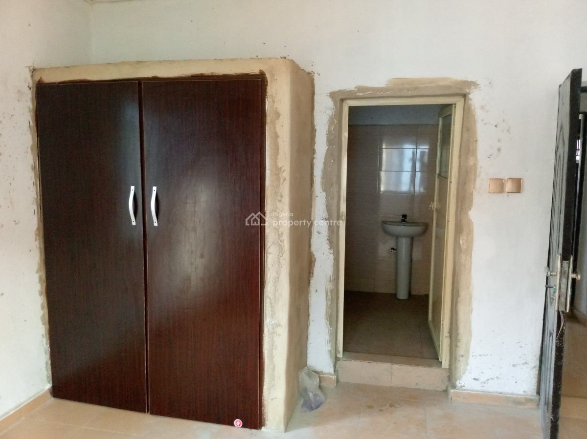 a Spacious, All En-suite Two Bedroom Flat with Wardrobes and Cabinets, Off The Alagbole - Akute Road, Ojodu, Lagos, Flat / Apartment for Rent