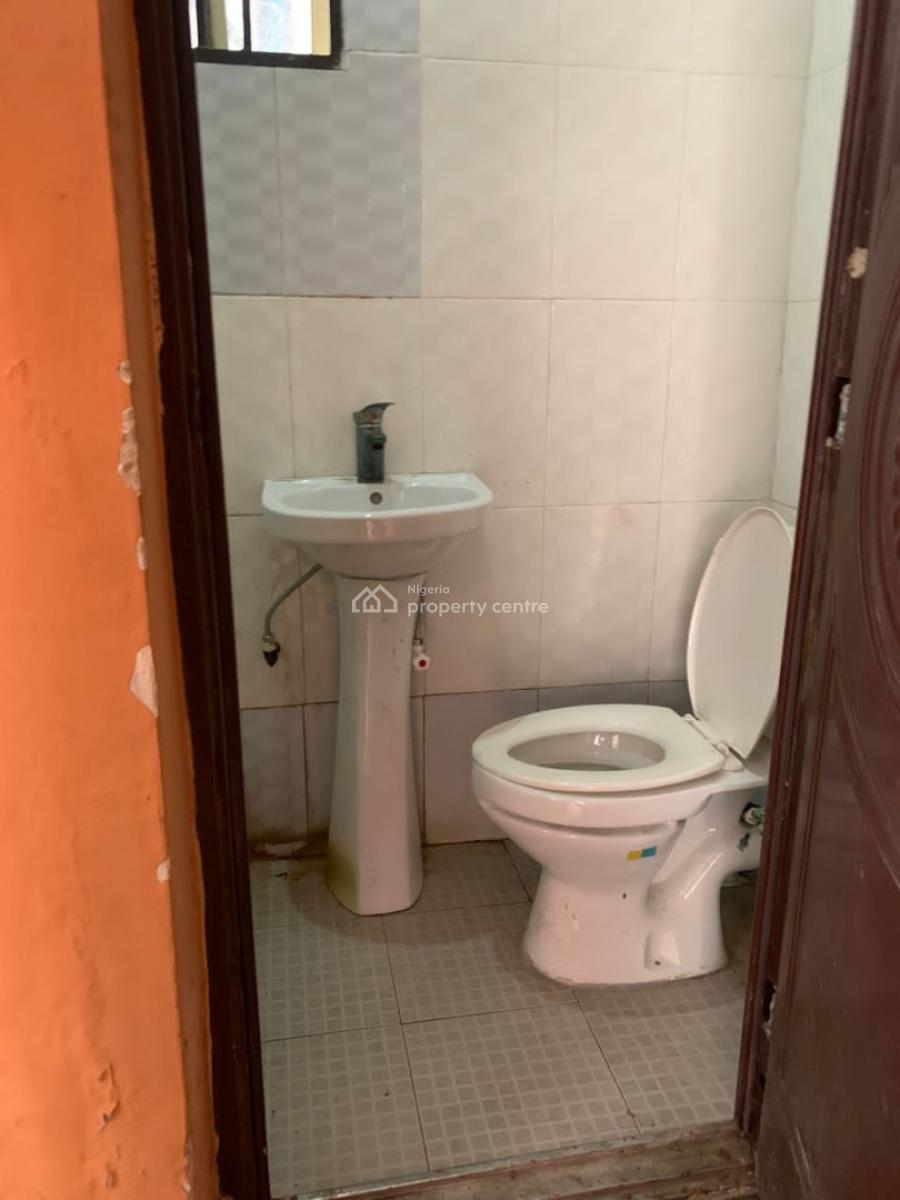 Self Contain Apartment, Golden Park Estate, Sangotedo, Ajah, Lagos, Self Contain (single Rooms) for Rent