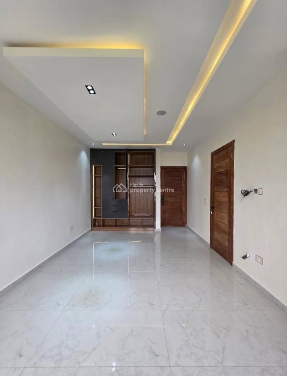 5 Bedroom Detached House, Ajah, Lagos, Detached Duplex for Sale