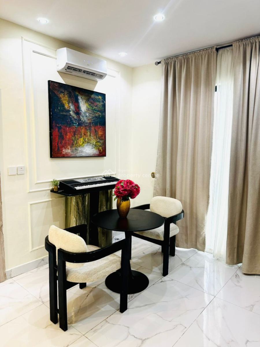 Lekki Phase One 2 Bed at Periwinkle Estate  in a Highrise, Periwinkle Estate, Lekki Phase 1, Lekki, Lagos, House for Rent
