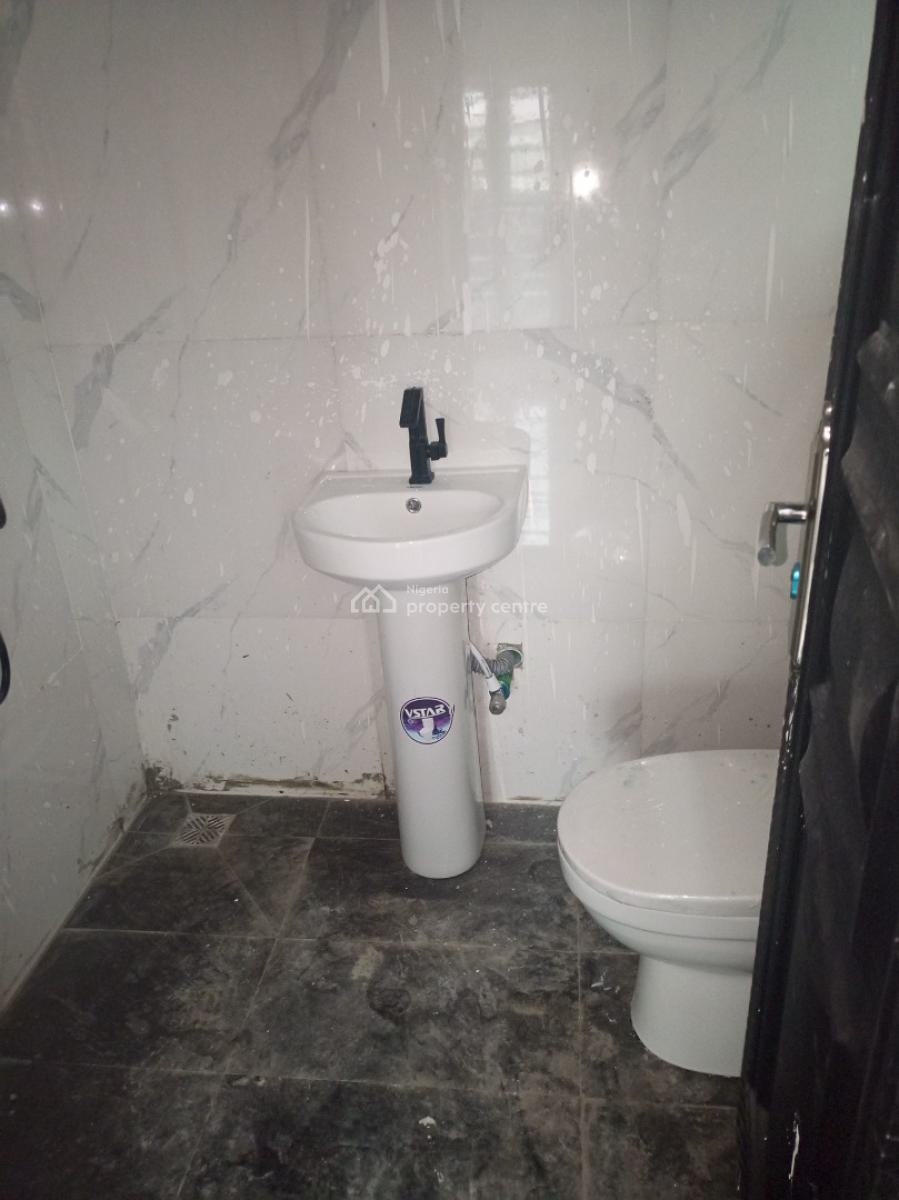 Two Bedroom Apartment, Seaside Estate, Badore, Ajah, Lagos, Flat / Apartment for Rent