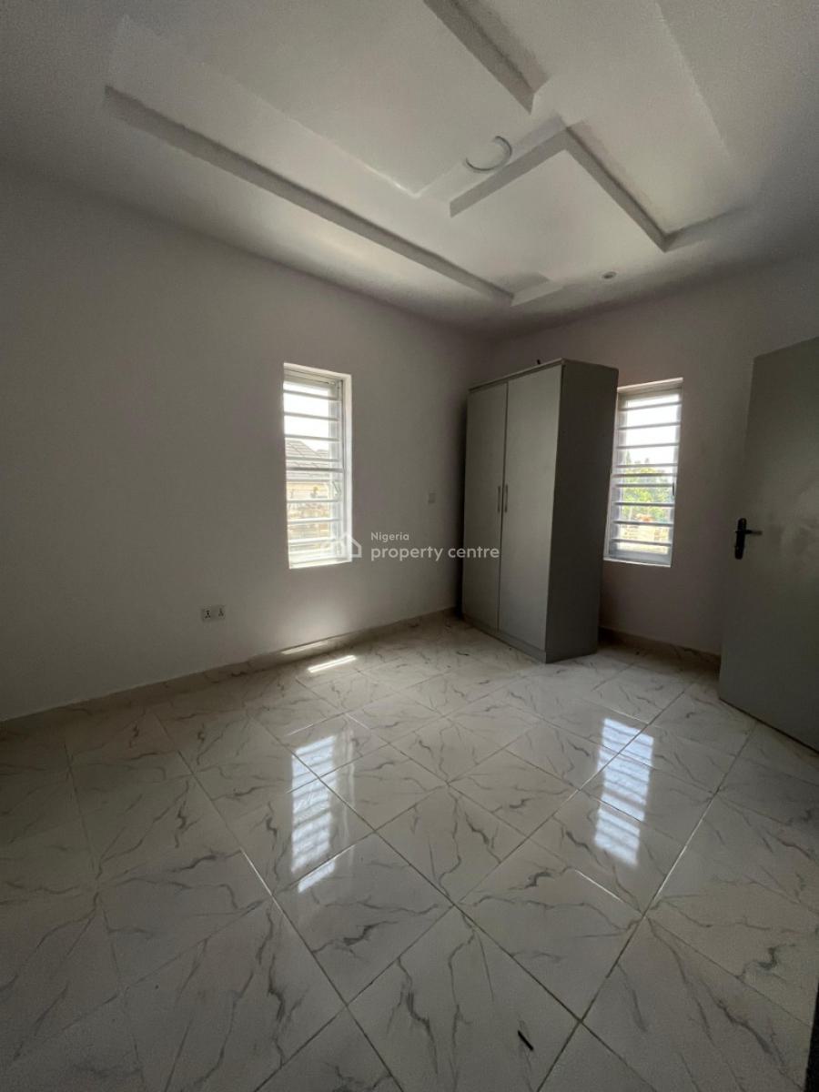 Charming 4-bedroom Semi-detached Duplex -- Comfort & Privacy Combined, Anthony, Maryland, Lagos, Semi-detached Duplex for Sale