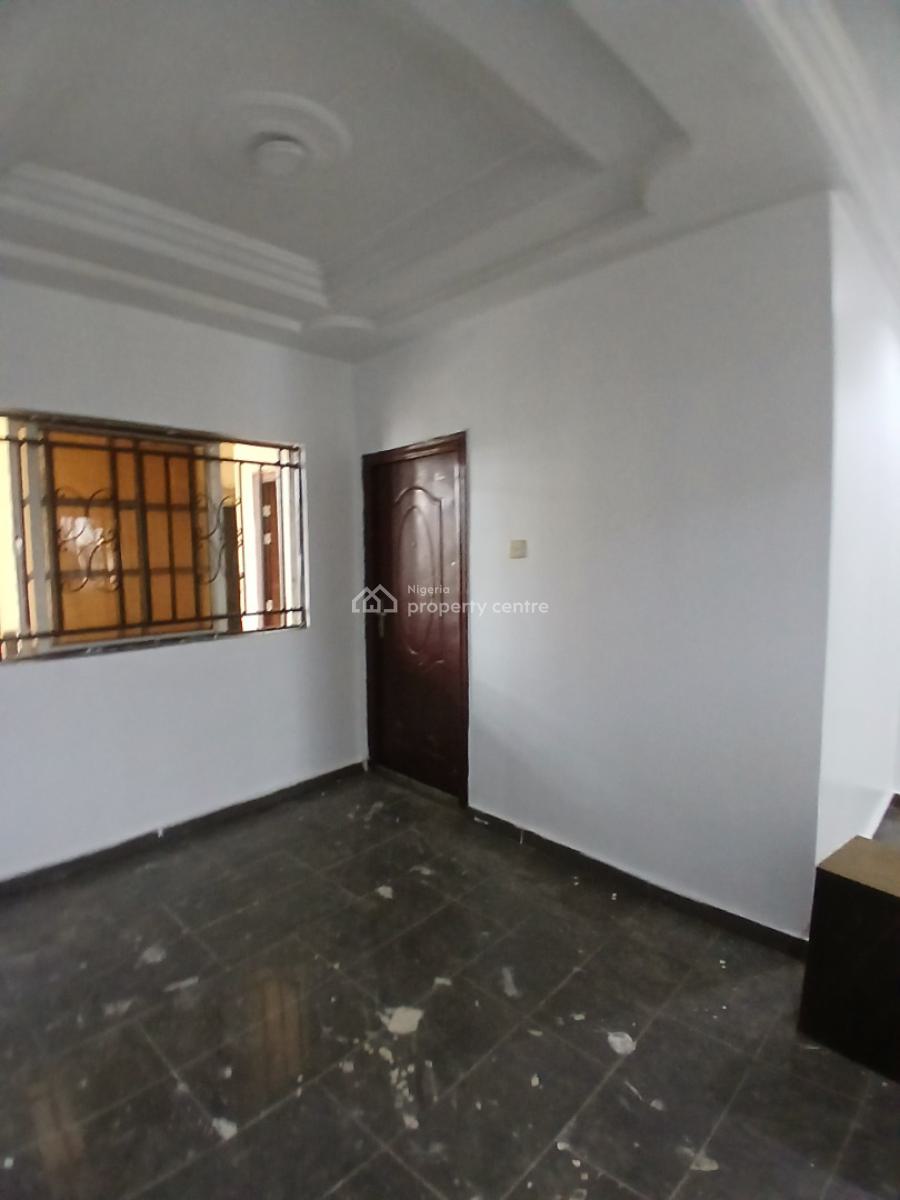 Renovated 2 Bedrooms Flat with Bq Attached, Kaura, Abuja, Flat / Apartment for Rent