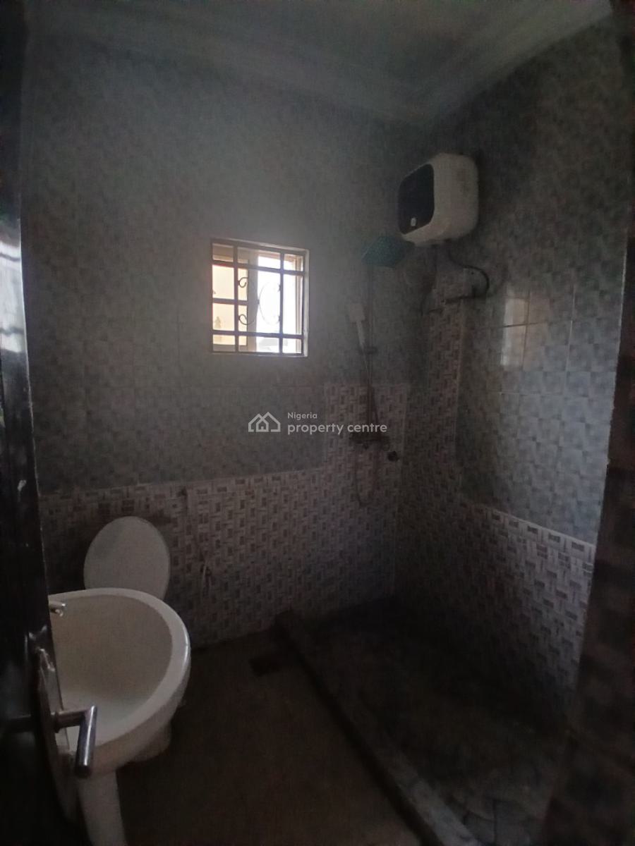Renovated 2 Bedrooms Flat with Bq Attached, Kaura, Abuja, Flat / Apartment for Rent
