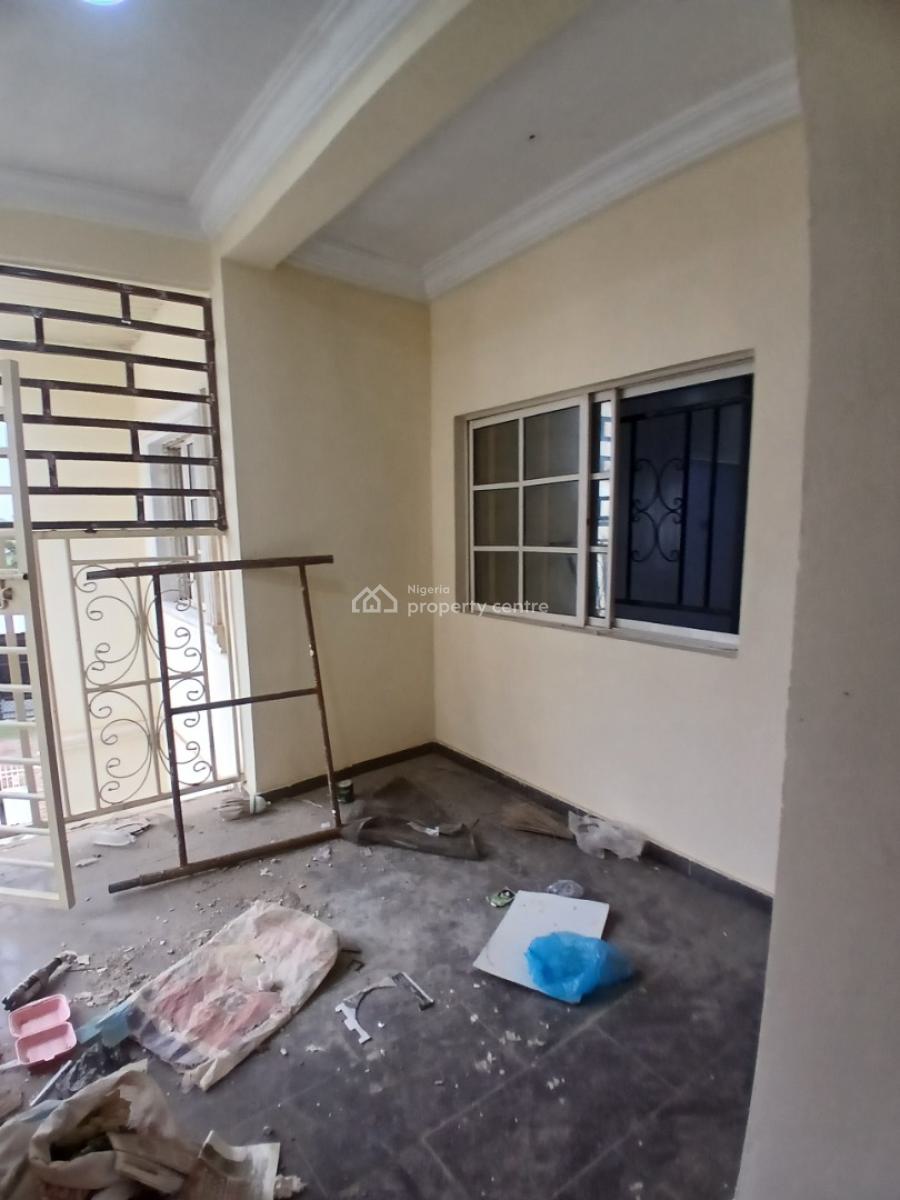 Renovated 2 Bedrooms Flat with Bq Attached, Kaura, Abuja, Flat / Apartment for Rent