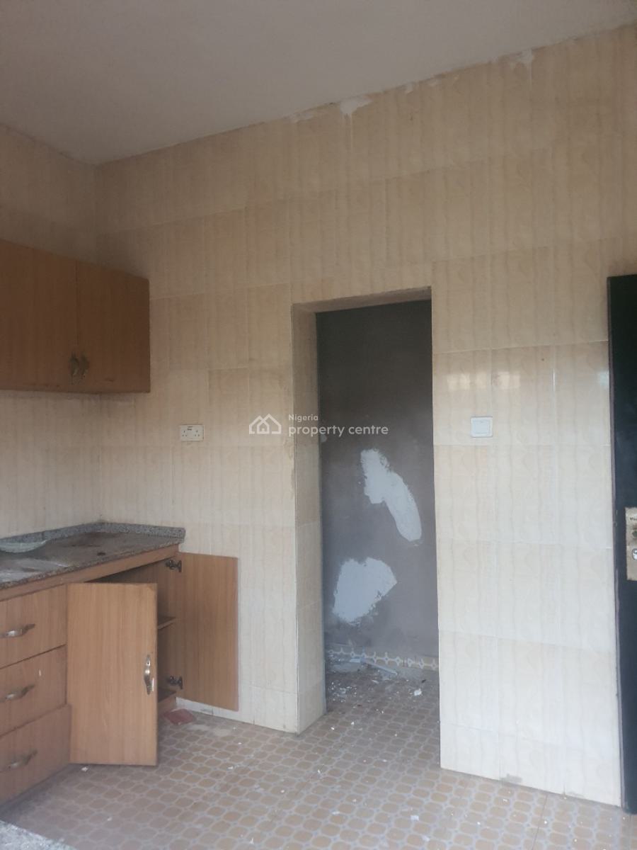 Spaciously Designed 2 Bedroom Apartment Ground Floor in a Serene Environment, Badore, Ajah, Lagos, Flat / Apartment for Rent