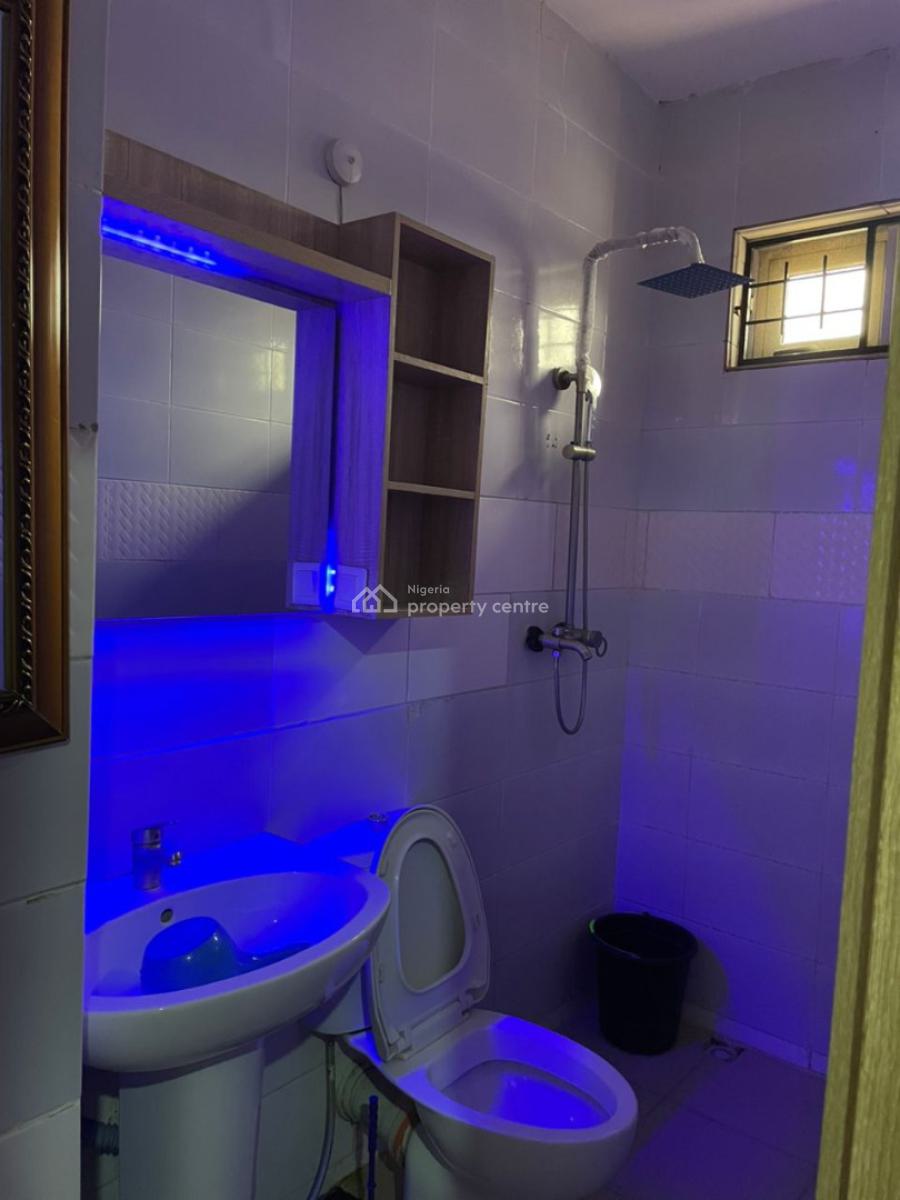 Fully Furnished & Serviced 2 Bedrooms, Admiralty Road, Lekki, Lagos, Flat / Apartment for Rent