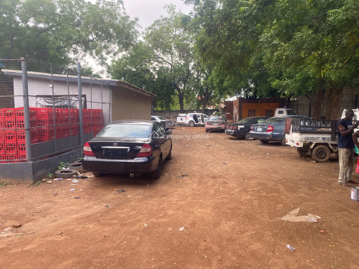 Premium Land, Jikwoyi/karu Expressway, Karu, Abuja, Factory for Sale
