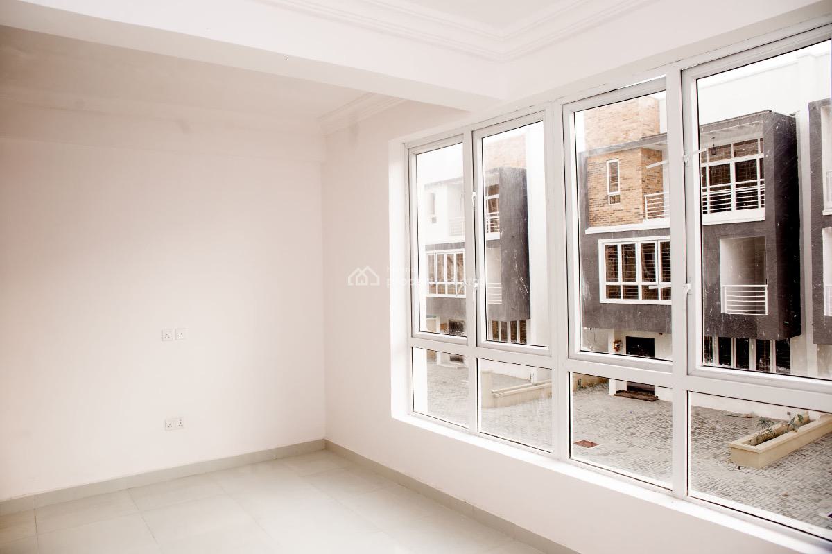 Offplan 5 Bedrooms House, Western Foreshore Estate, By Pinnock Beach, Osapa, Lekki, Lagos, Semi-detached Duplex for Sale