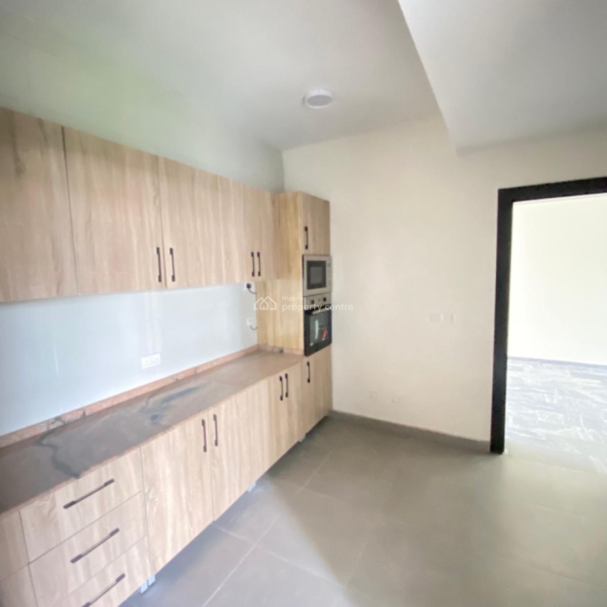 Excellent Terrace Duplex, with Bq and Other Amazing Features, Chevron Toll Gate, Lekki, Lagos, Terraced Duplex for Sale
