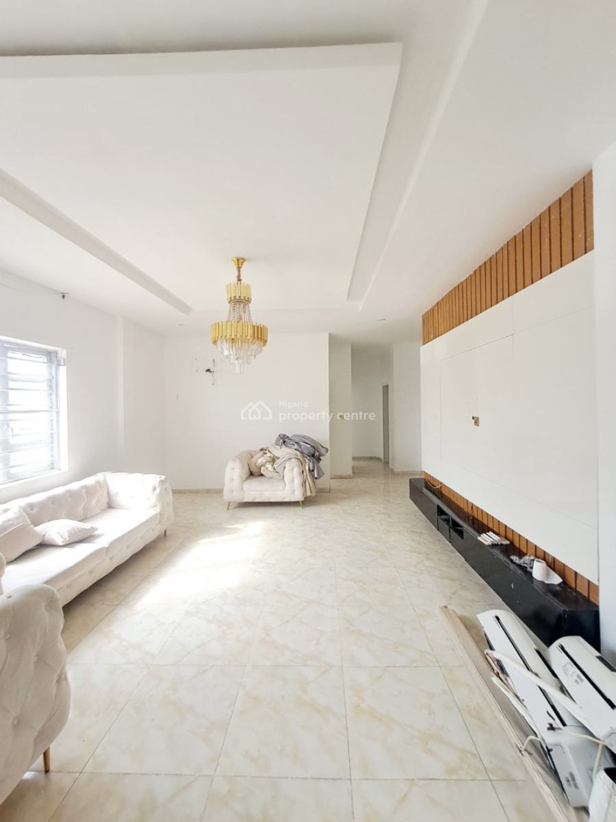 Well Built 2 Bedroom Apartment in a Serene Neighbourhood, Ologolo, Lekki, Lagos, Flat / Apartment for Rent
