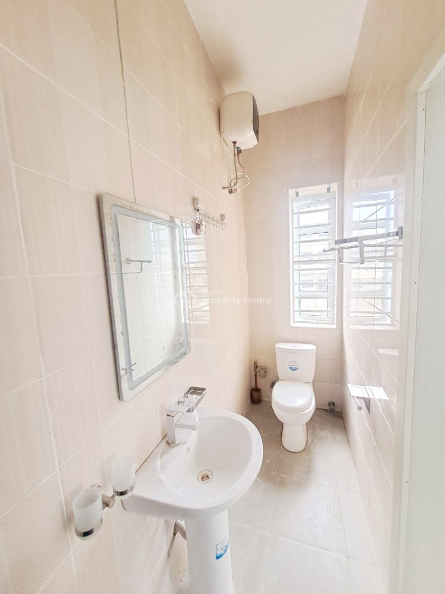 Well Built 2 Bedroom Apartment in a Serene Neighbourhood, Ologolo, Lekki, Lagos, Flat / Apartment for Rent