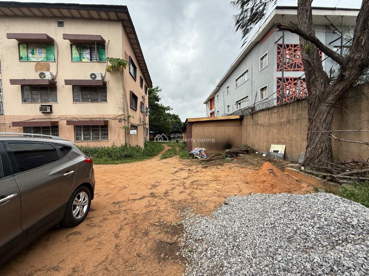 Commercial Land Facing Express, Ikorodu Road, Palmgrove, Shomolu, Lagos, Commercial Land for Sale