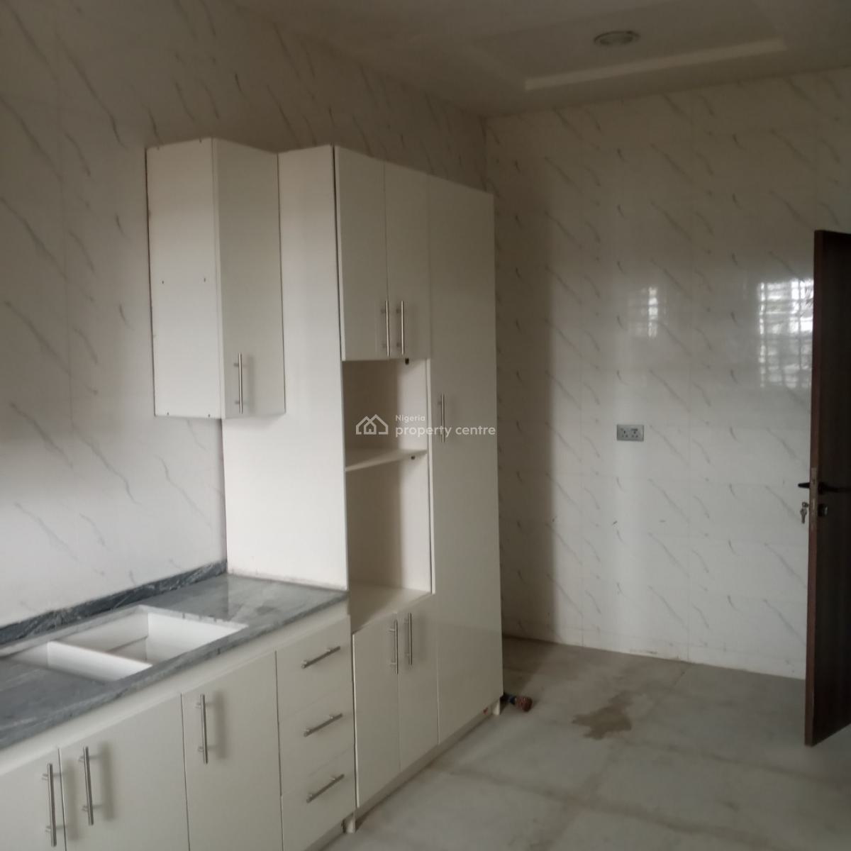Brand New and Spacious 2 Bedroom Apartment (upstairs & Downstairs), Behind Blenco, Sangotedo, Ajah, Lagos, Flat / Apartment for Rent