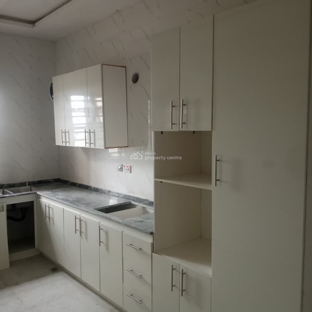Brand New and Spacious 2 Bedroom Apartment (upstairs & Downstairs), Behind Blenco, Sangotedo, Ajah, Lagos, Flat / Apartment for Rent