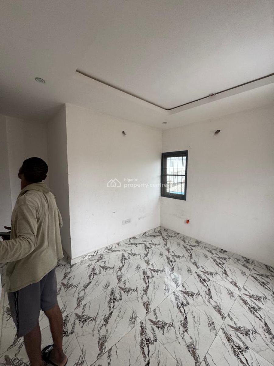 Modern Mini Flat Duplex with Prime Location Access, Akerele Estate, Oworonshoki, Shomolu, Lagos, Flat / Apartment for Rent
